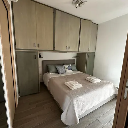 Onda Blu Apartment